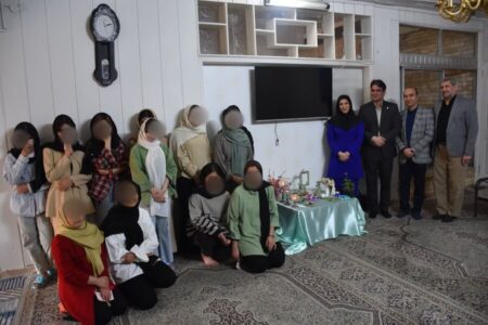 گزارش تصویری| دیدار عیدانه مدیرکل بهزیستی خراسان رضوی با فرزندان بهزیستی