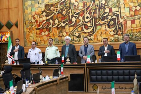 جلسه میز استانی نماد آموزش و پرورش استان با حضور مدیرکل بهزیستی فارس