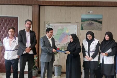 نظرآباد |دیدار رئیس بهزیستی و پرسنل اورژانس اجتماعی با فرماندار شهرستان نظرآباد