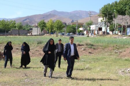 بازدید مدیرکل بهزیستی البرز از زمین اهدایی در فشند با هدف تبدیل آن به مرکز تفریحی و رفاهی
