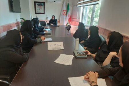 نظرآباد | جلسه آموزشی طرح غربالگری اضطراب کودکان برگزار شد