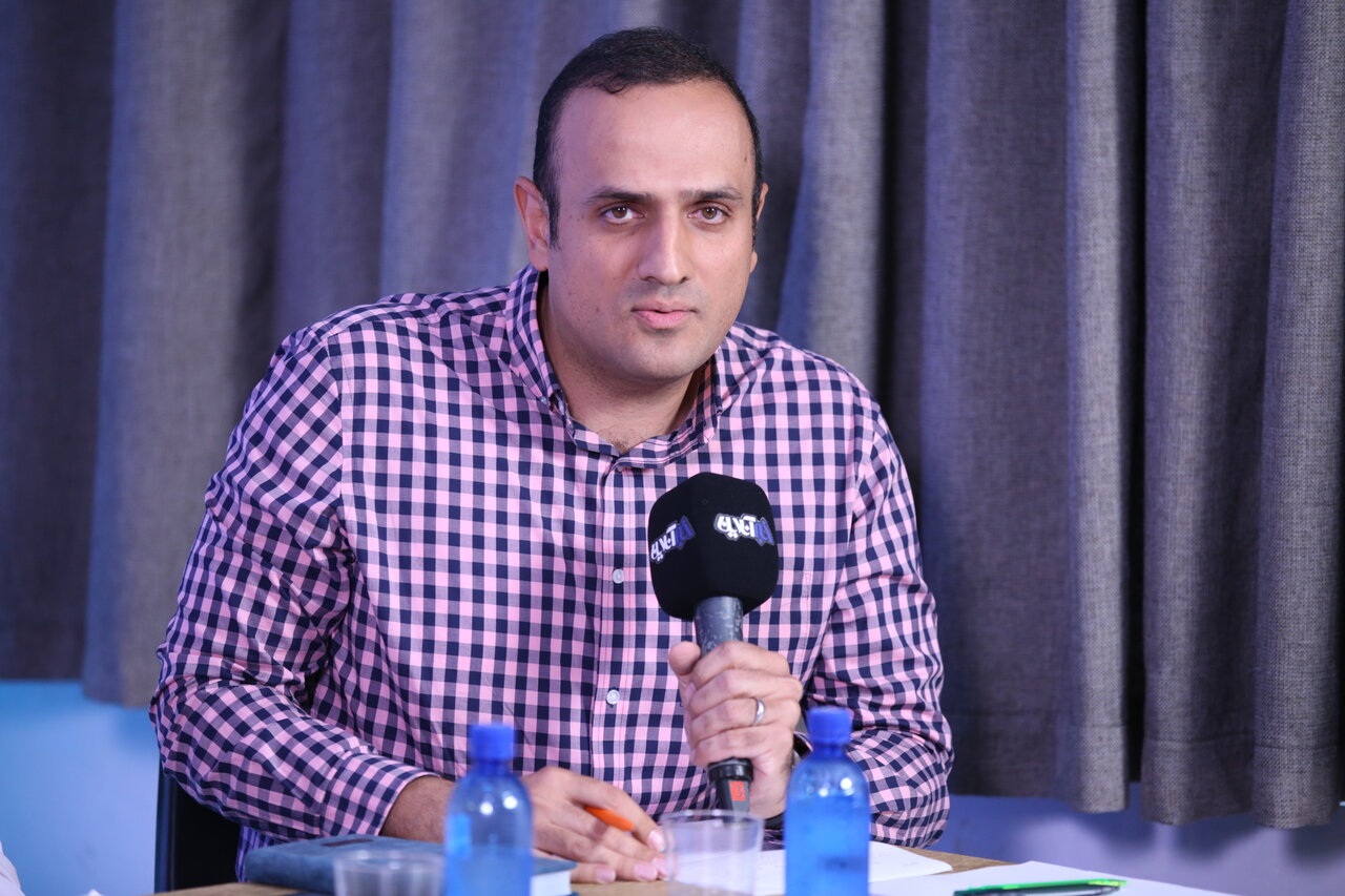 ایستاده به تماشای قتل؛مردم مقصرند؟/ زن‌کشی نه تنها تبعاتی ندارد بلکه در ذیل اختلاف‌خانوادگی تعریف می‌شود/معاون زنان آقای پزشکیان این قتل را محکوم کرد؟