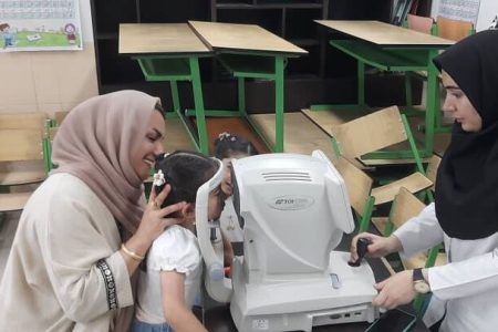 قائمشهر | اجرای طرح جهادی غربالگری بینایی کودکان ۳ تا ۷ سال در قائم‌شهر با حمایت بنیاد علوی  