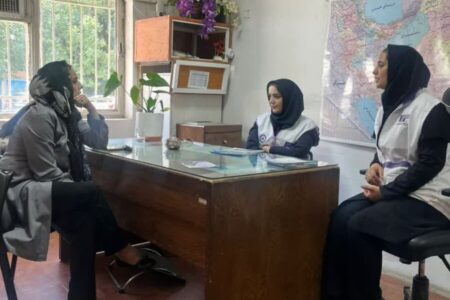 کرج‌ | تیم‌ اورژانس اجتماعی در مناطق آسیب‌دیده شهر کرج مستقر شدند