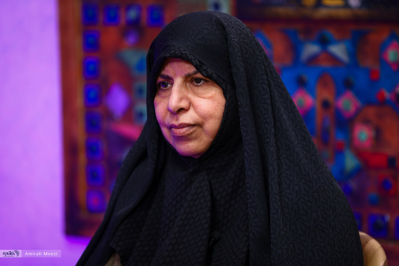 برادرم احمدی‌نژاد را بهتر می‌شناخت/مگر مردها وزیر زاییده شده‌اند؟/ قانون عفاف و حجاب؟ فعلا که در پشت پرده مانده/ از استرس‌های دوران وزارت دیابت گرفتم