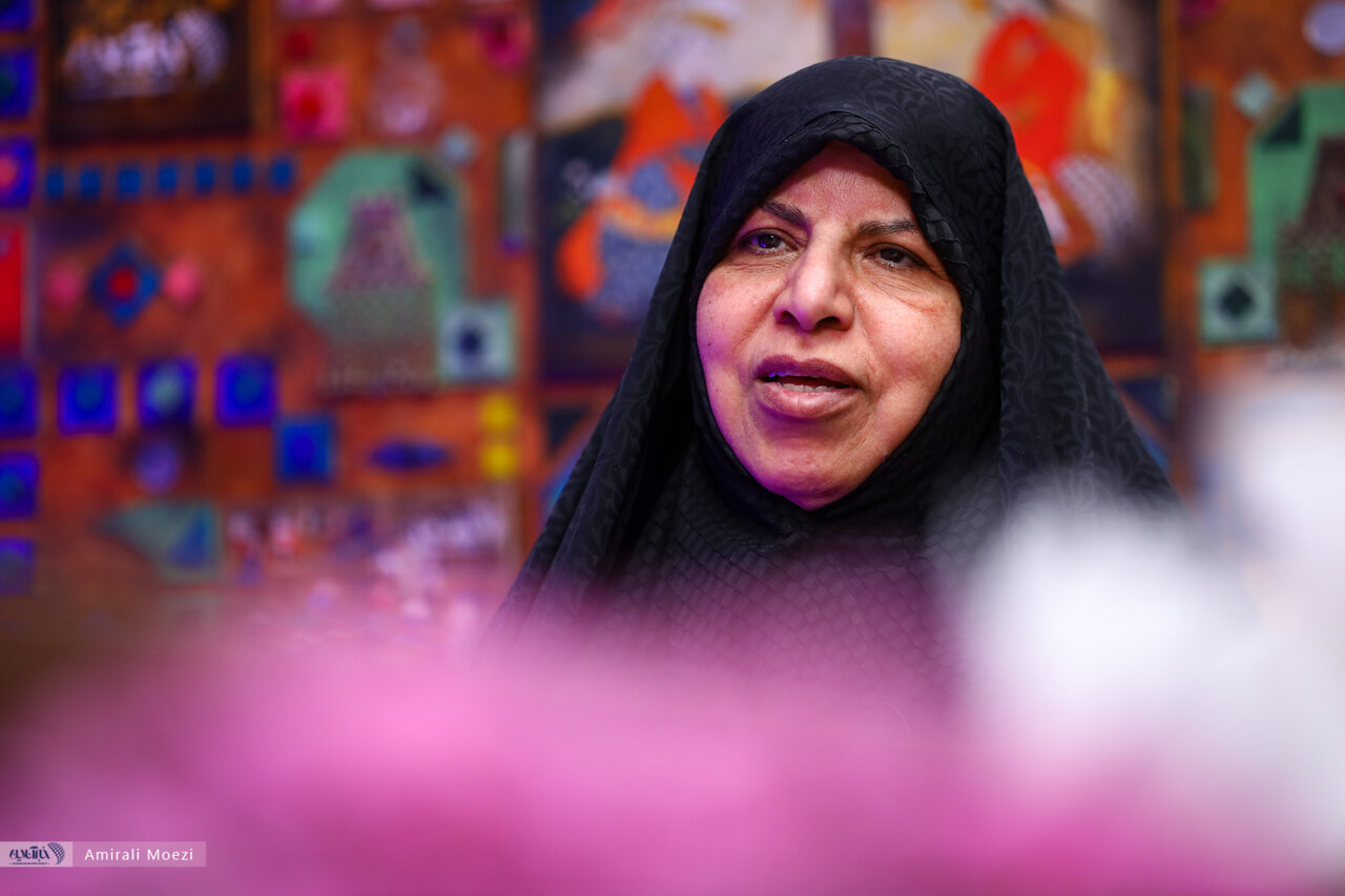 برادرم احمدی‌نژاد را بهتر می‌شناخت/مگر مردها وزیر زاییده شده‌اند؟/ قانون عفاف و حجاب؟ فعلا که در پشت پرده مانده/ از استرس‌های دوران وزارت دیابت گرفتم