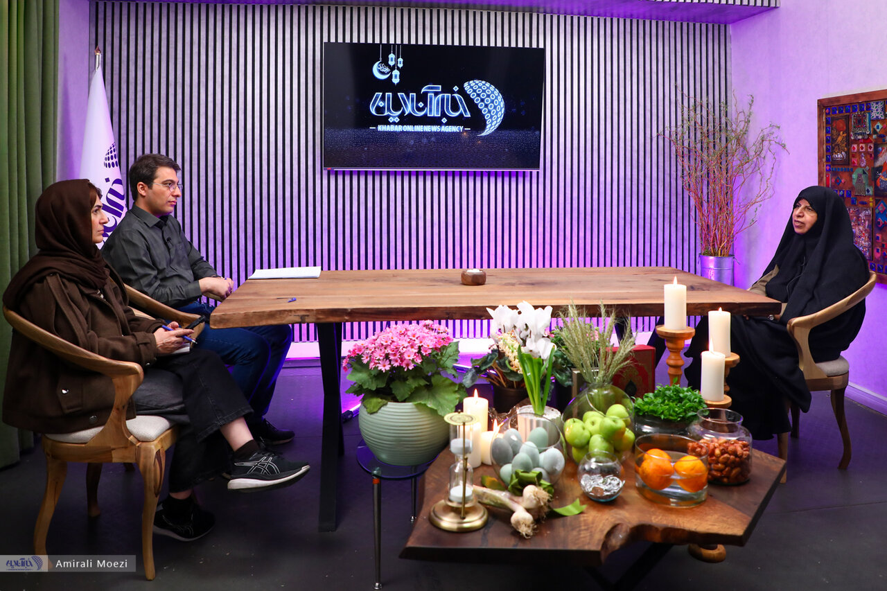 برادرم احمدی‌نژاد را بهتر می‌شناخت/مگر مردها وزیر زاییده شده‌اند؟/ قانون عفاف و حجاب؟ فعلا که در پشت پرده مانده/ از استرس‌های دوران وزارت دیابت گرفتم