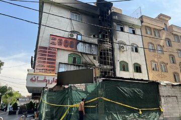 گزارش میدانی از آتش‌سوزی درمانگاه مشیریه/ کپسول اکسیژن کم بوده/ رئیس درمانگاه سکته کرد