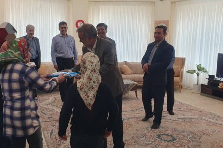 گزارش تصویری| تقدیر فرماندار ایلام از فرزندان شیرخوارگاه
