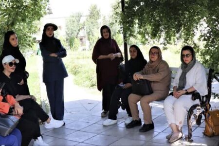 کرج | به مناسبت هفته بهزیستی | برنامه “پیاده‌روی مادرانه” در آسایشگاه خیریه کهریزک برگزار شد