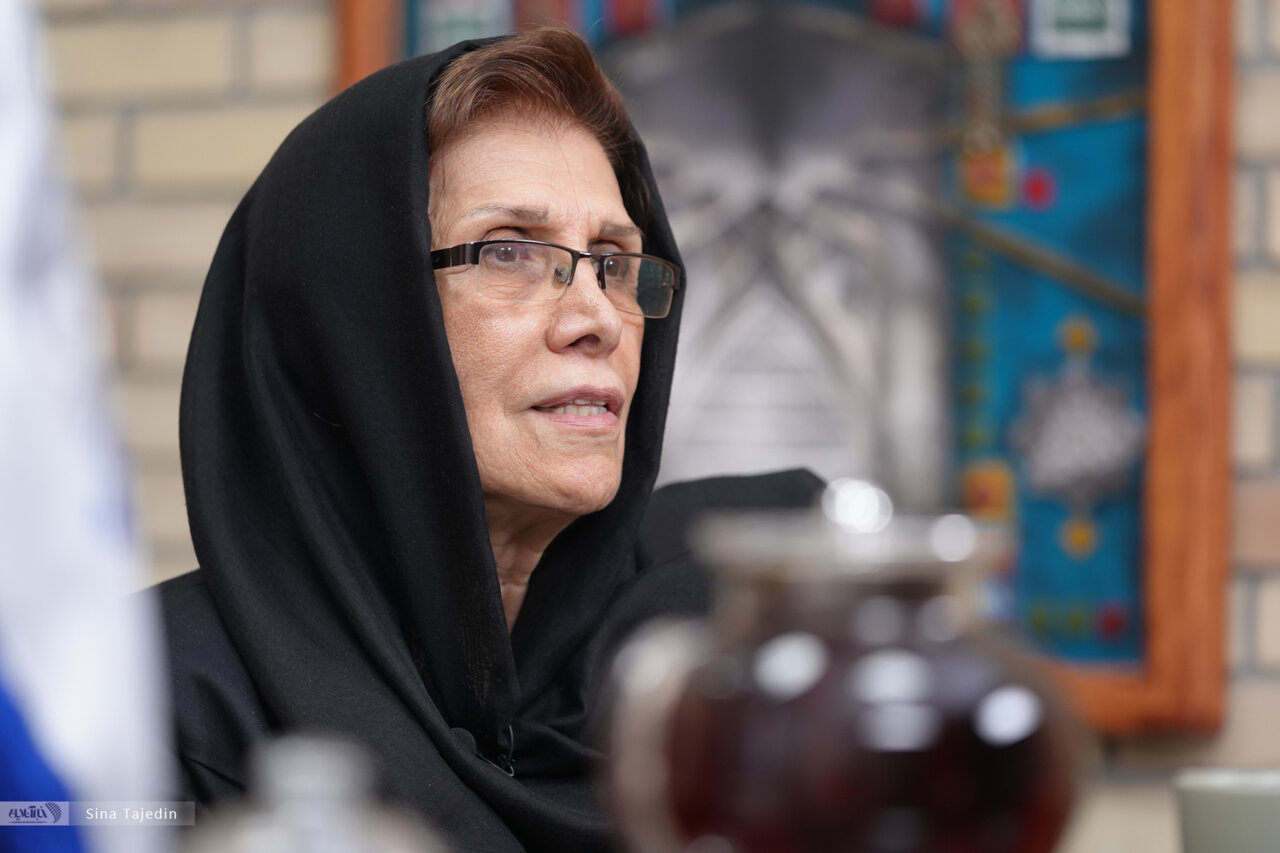 می‌گویند وامصیبتا ازدواج کم شده/ آمار ازدواج و طلاق در ایران نگران کننده نیست/ چشم‌هایشان را روی ورود افغانستانی‌ها به کشور بستند