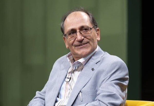 حقوق حیوانات برابر انسان؟ از گاوپرستی تا سگ‌دوستی در ایران/ نداشتن حیوان خانگی به‌مثابه عقب‌ماندگی/ اقدام و حکم موثر یک قاضی