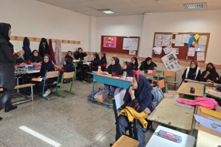 کرج | آموزش مهارت «نه گفتن» به دانش‌آموزان مدرسه ابتدایی ابن‌سینا