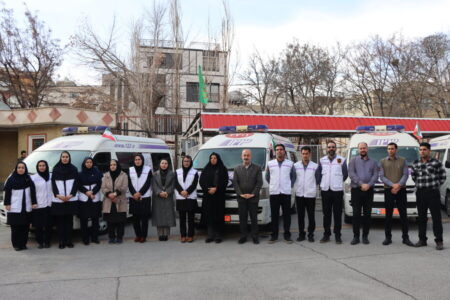 گزارش تصویری ا دهه فجر، صحنه همدلی و خدمت؛ مانور خودروهای اورژانس اجتماعی 123 اراک