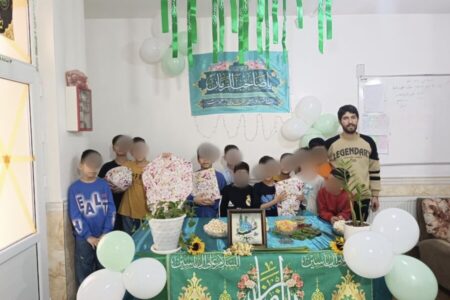 نظرآباد | کلاس آموزشی و جشن نیمه شعبان در خانه آغوش مهربان منجی برگزار شد