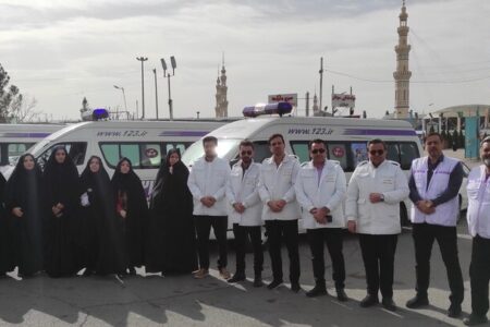 گزارش تصویری/ رژه خودروهای اورژانس اجتماعی بهزیستی قم همزمان با دهه فجر برگزار شد