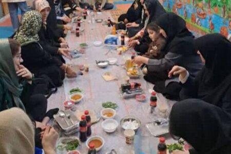 ضیافت افطار در مرکز آموزشی توانبخشی خانواده و کودک مبتلا به اختلالات شنوایی پژواک برگزار شد