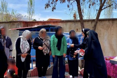 به مناسبت گرامیداشت دهه کرامت و میلاد امام رضا (ع) / برگزاری جشن در اداره بهزیستی شهرستان طالقان