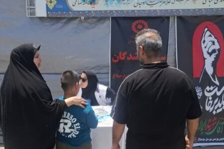 ساوجبلاغ | تداوم خدمات‌رسانی تیم اورژانس اجتماعی در ستاد گمشدگان و موکب‌های رهبر شهید ایران