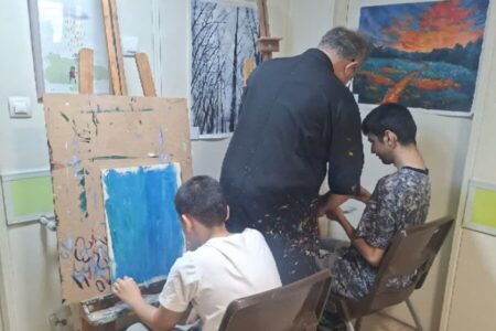 کرج | همزمان با هفته بهزیستی؛ دستاوردهای آموزشی، هنری و مهارتی کودکان مرکز مفید در معرض دید خانواده‌ها قرار گرفت