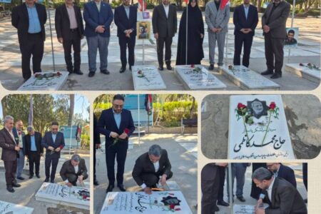 آیین غبارروبی مزار شهدا با حضور احمد محمودزاده در آستانه سالروز شهادت سردار محمد کاظمی