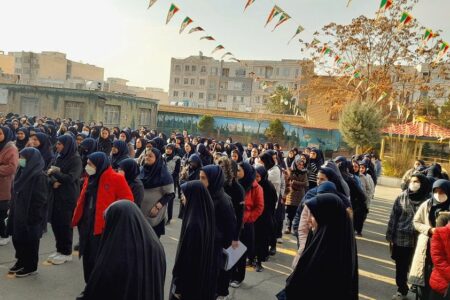 آغاز پیش‌ثبت‌نام پایه دهم مدارس شاهد از هفته اول مرداد‌