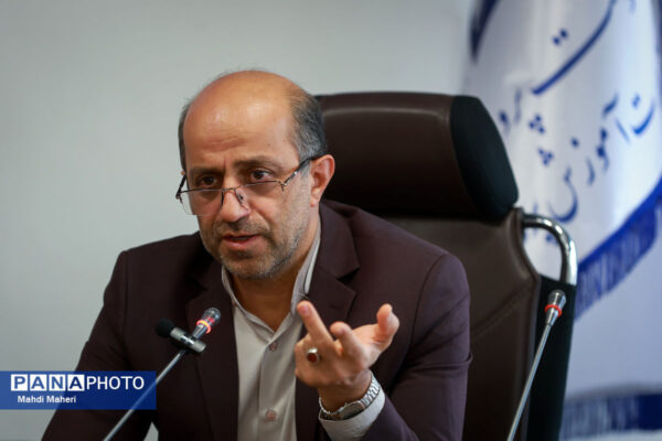 آمار اجرای ۲۰ برنامه تحولی در آموزش متوسطه با تمرکز بر عدالت آموزشی، مهارت‌آموزی و ارتقاء کیفیت