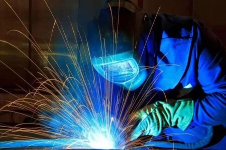 ایجاد ۸ رشته جدید مهارتی در شاخه کاردانش