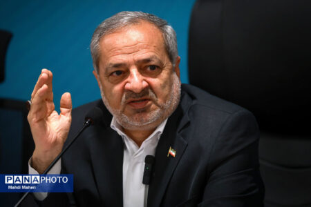 امتحانات نهایی در شرایطی آرام و با فرصت کافی برای مطالعه دانش‌آموزان برگزار می‌شود