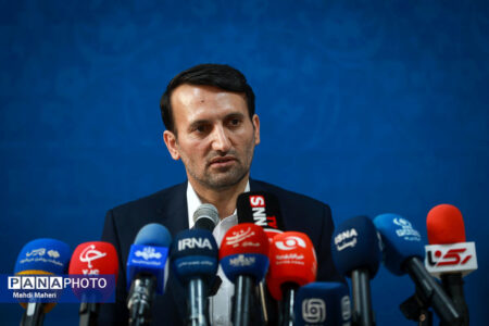 بسته پرورشی «ایرانمون»؛ پیوند آموزش، هویت ملی و روحیه دفاع از وطن