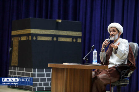 سوغات سفر عمره دانش‌آموزی برای نوجوانان «نورانیت» است