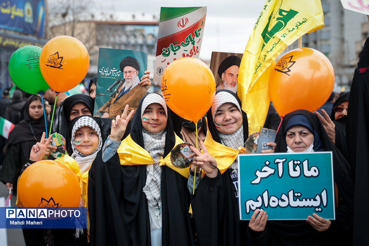 وطن پرستی دانش‌اموزان