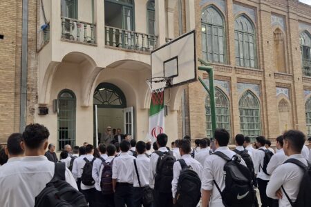 آغاز سال تحصیلی در مدارس ماندگار با حضور وزیر میراث‌فرهنگی و دبیرکل شورای عالی آموزش‌وپرورش