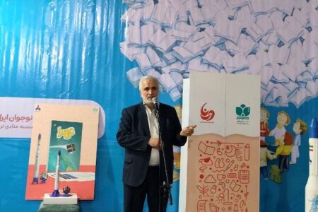 ضرورت هم‌افزایی قدرت و جرأت علمی برای موفقیت در نوآوری‌های علمی/ تبیین قدرت ایران برای دانش‌آموزان در دستورکار موسسه منادی تربیت