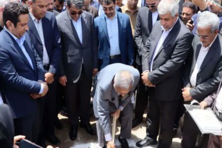 آغاز عملیات احداث مدرسه ۱۲ کلاسه عنبرآباد به دستور وزیر آموزش و پرورش