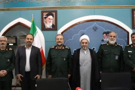 تکریم و معارفه مسئول سازمان بسیج دانش‌آموزی