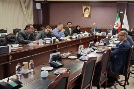 ضرورت تقویت هویت ملی و اسلامی دانش‌آموزان