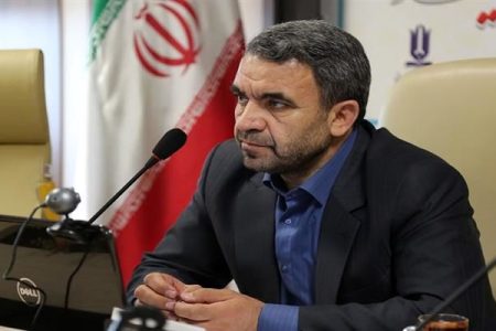 باید توجه به کار مطالعاتی‌، تحقیق و پژوهش را ‌در بین دانش‌آموزان ترویج داد
