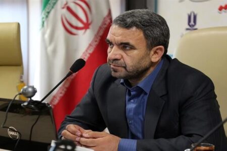 باید توجه به کار مطالعاتی‌، تحقیق و پژوهش را ‌در بین دانش‌آموزان ترویج داد