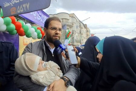 حضور مردم در راهپیمایی ۲۲ بهمن، ضامن اقتدار کشور و خلع سلاح دشمن است